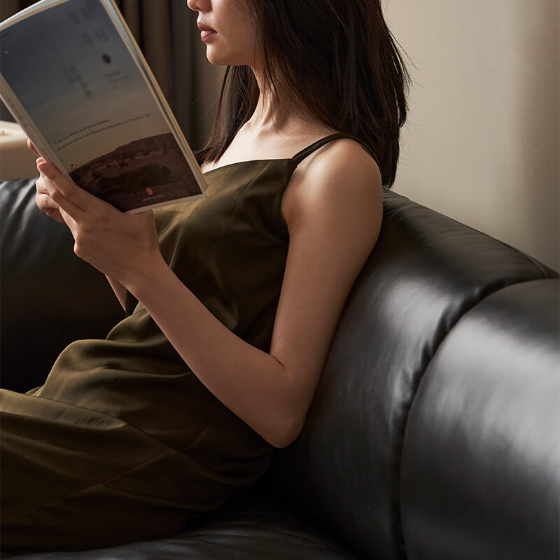 Artistic Furniture Tulip Sofa Top-Grain Leather Couch