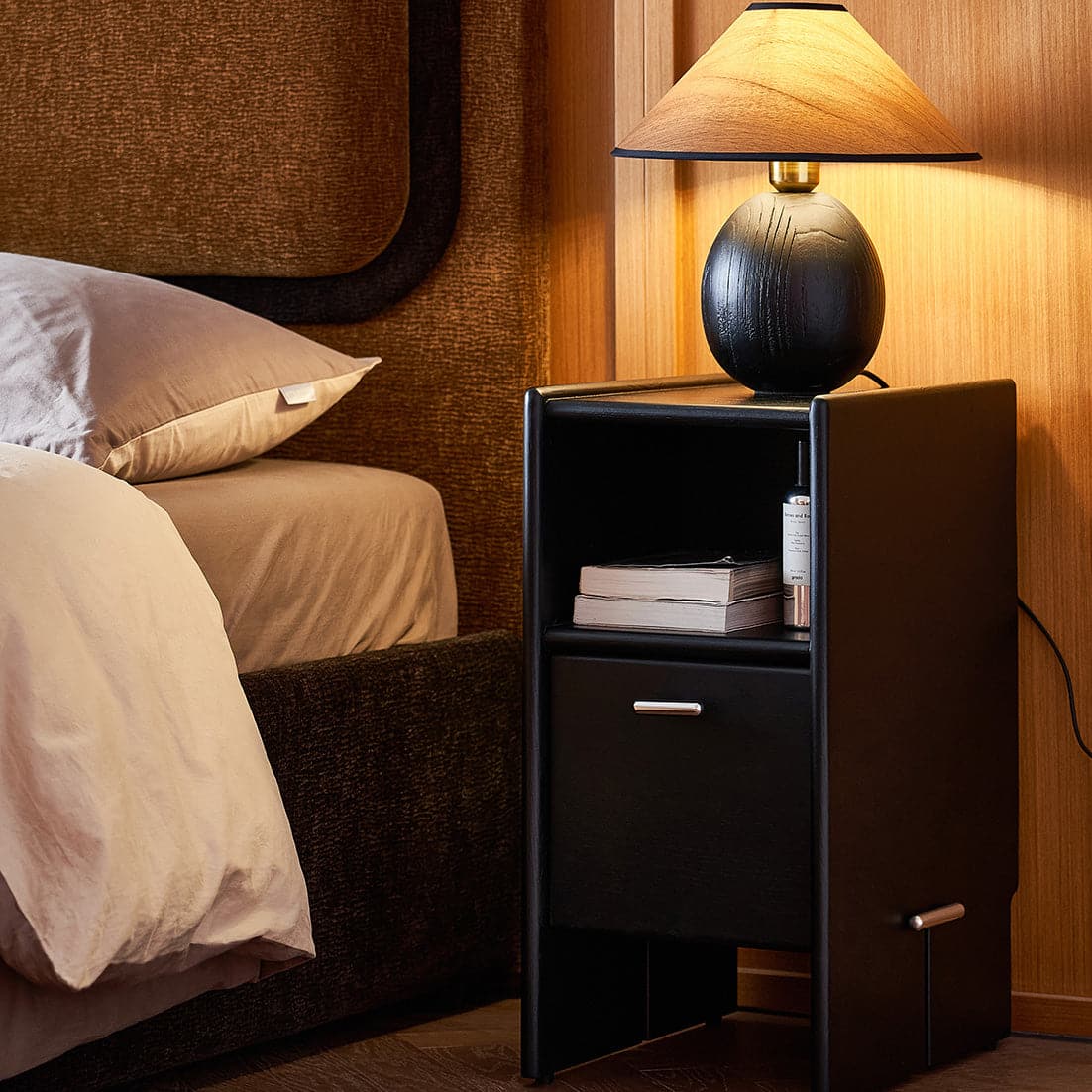 Boone Nightstand - grado