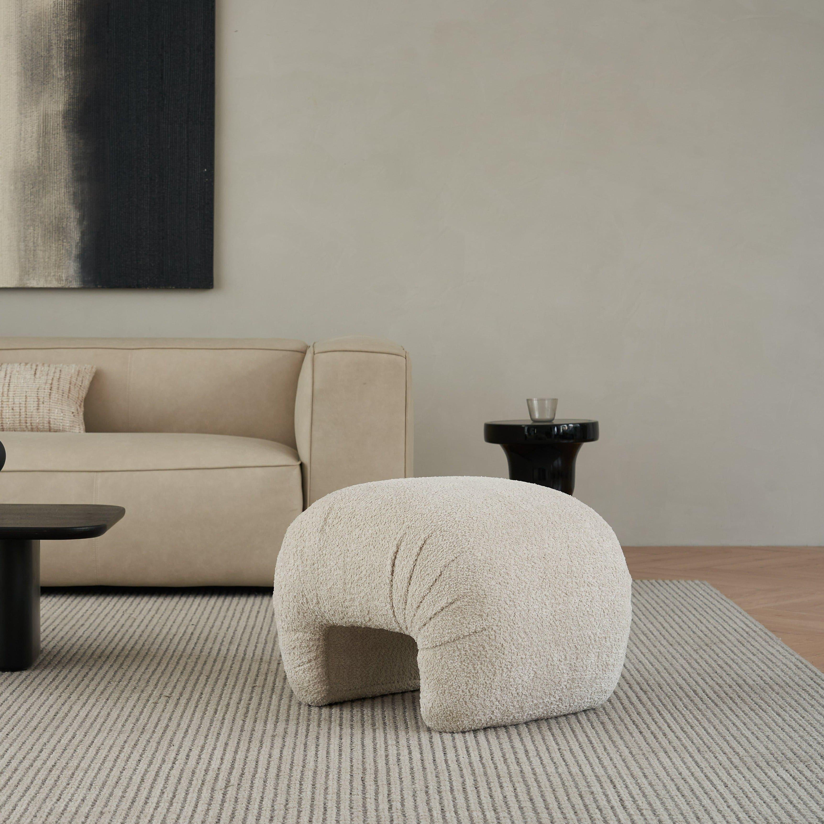 Crescent Pouf - grado