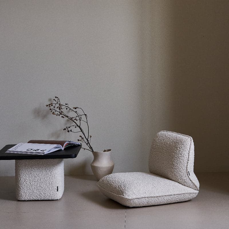 Floating Clouds Bay Window Chair - grado