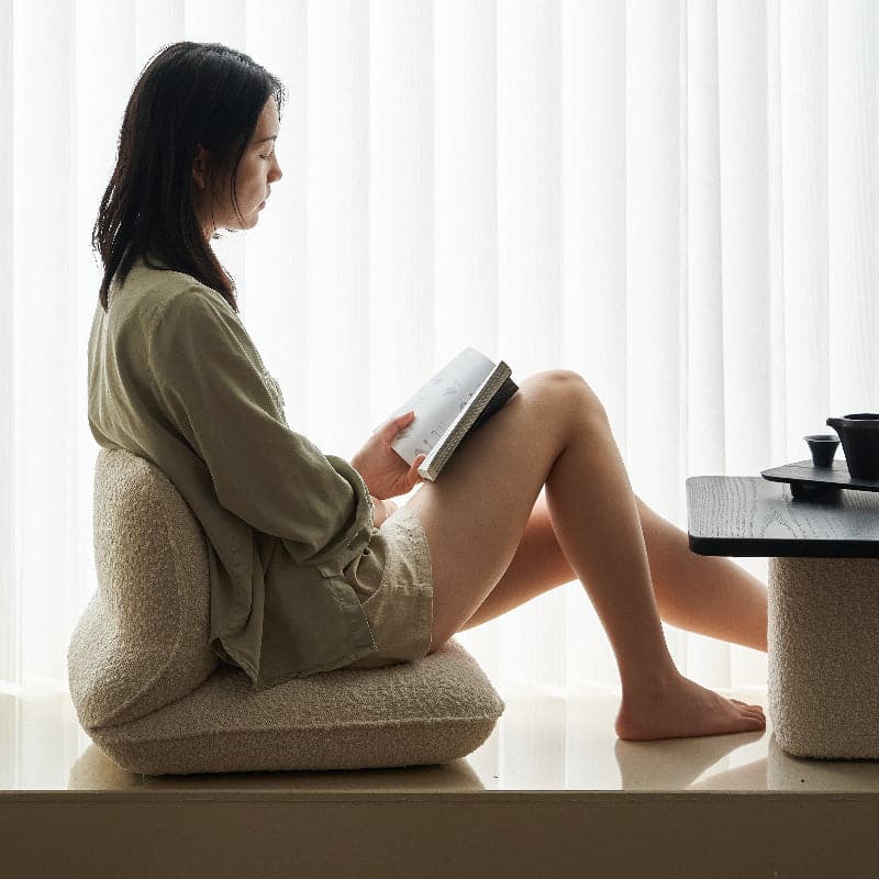 Floating Clouds Bay Window Chair - grado