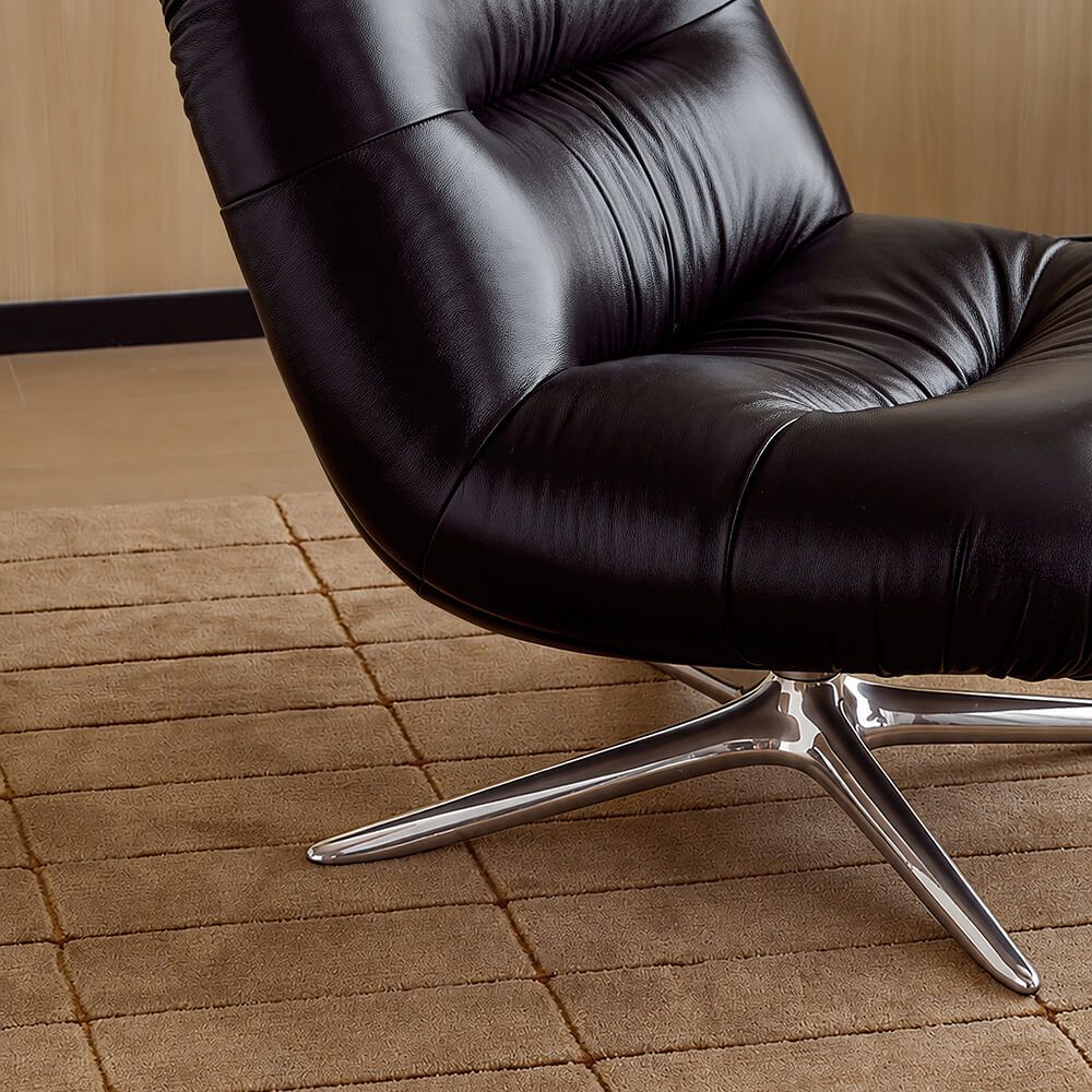 Hibiscus Lounge Chair