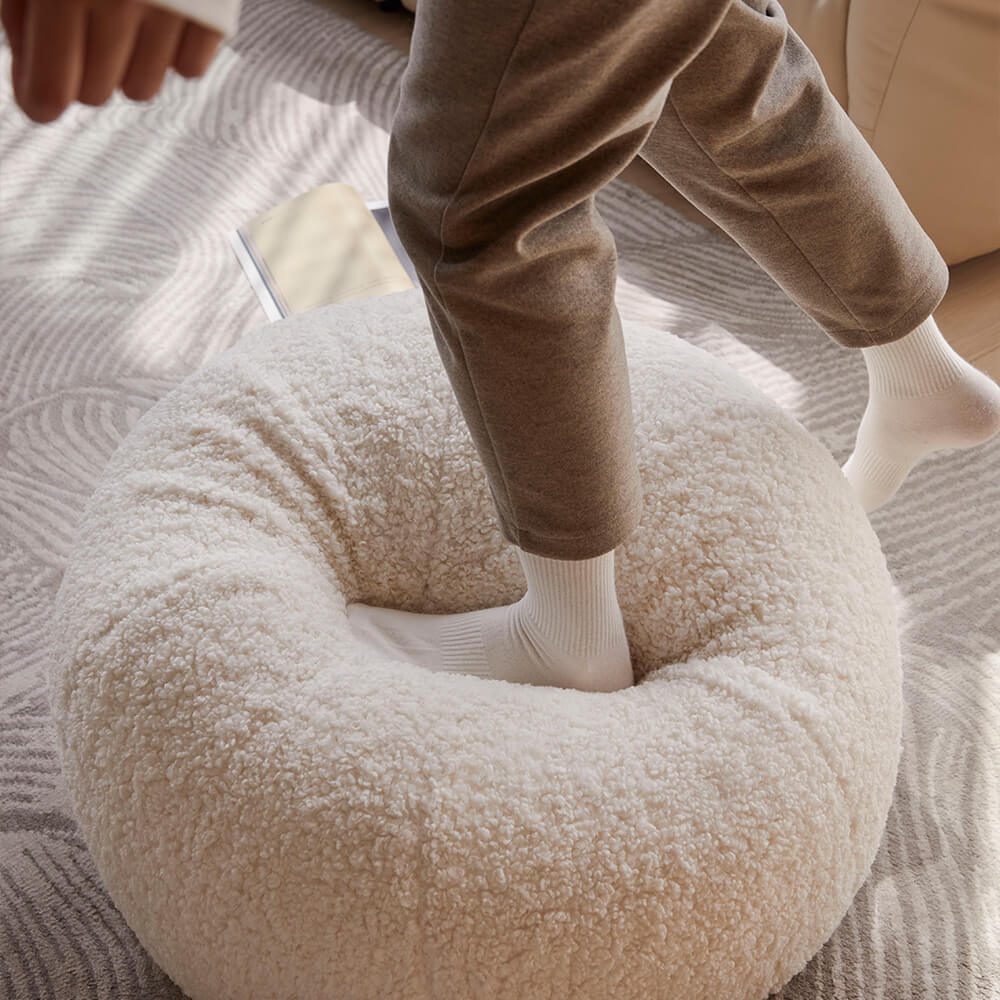 Lamb Pouf