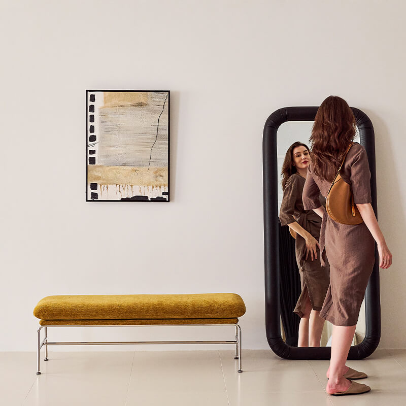 Maggi Mirror