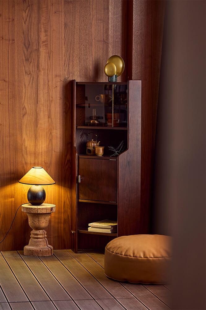 Torte Corner Shelves