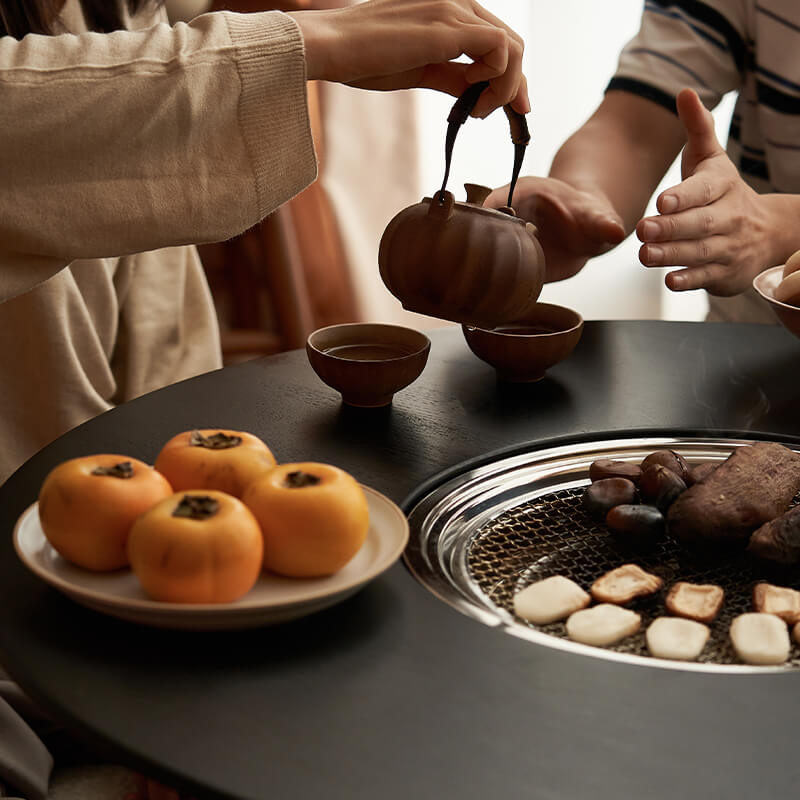Round Barbecue Grill Table