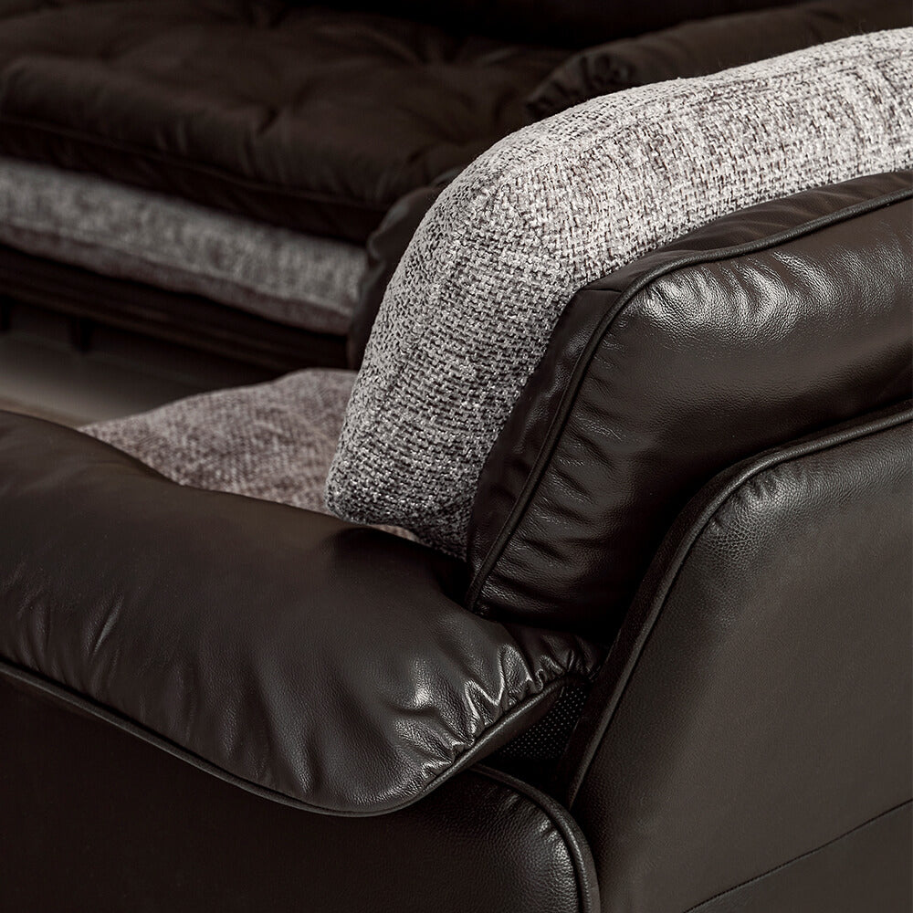 Sandwich Chair and A Half