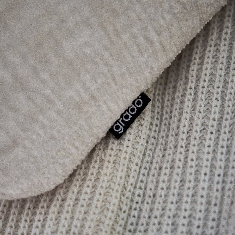 Snowmountain Cushion - grado