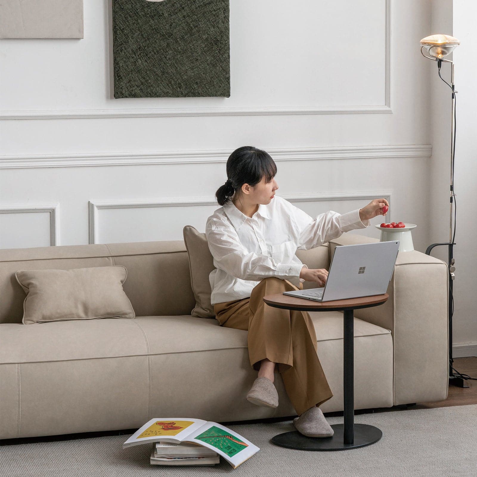 Almond Side Table - grado