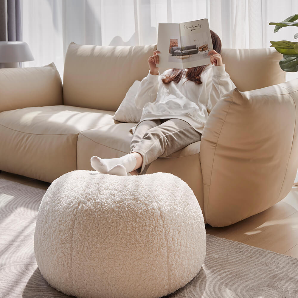 Lamb Pouf