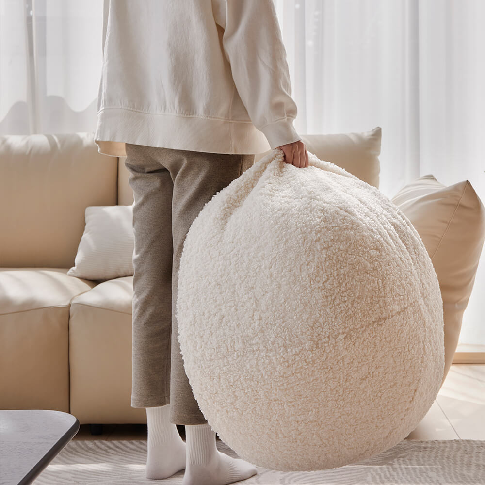 Lamb Pouf