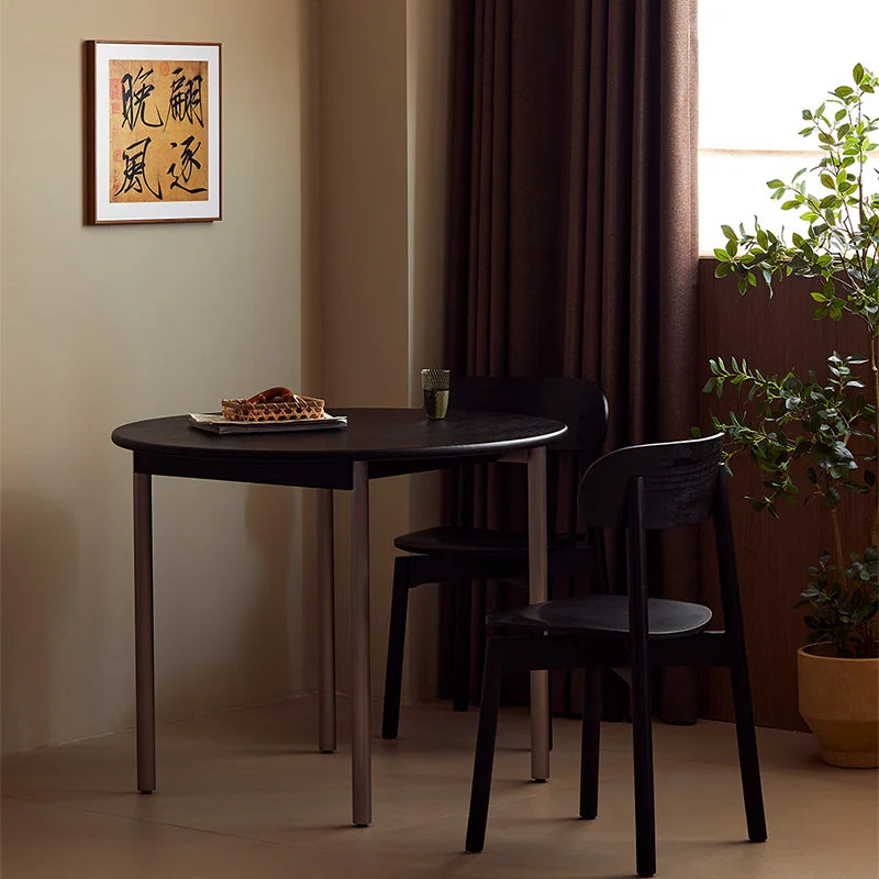 Less Table / Round