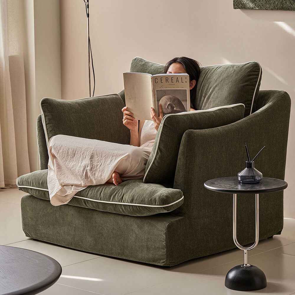 Manggis Chair And A half