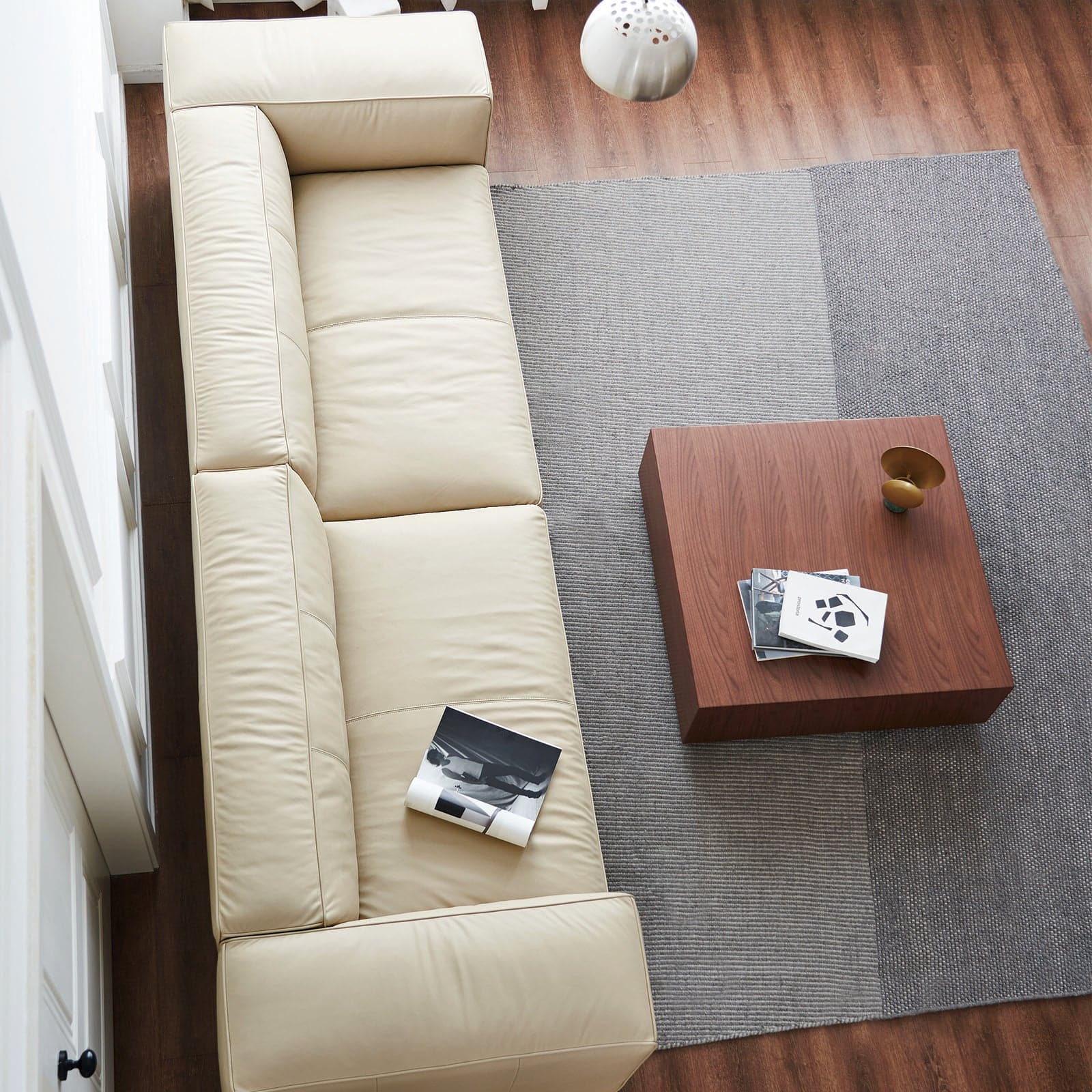 Butter Sofa Soft / Wide Armrests - 5-Seater - grado