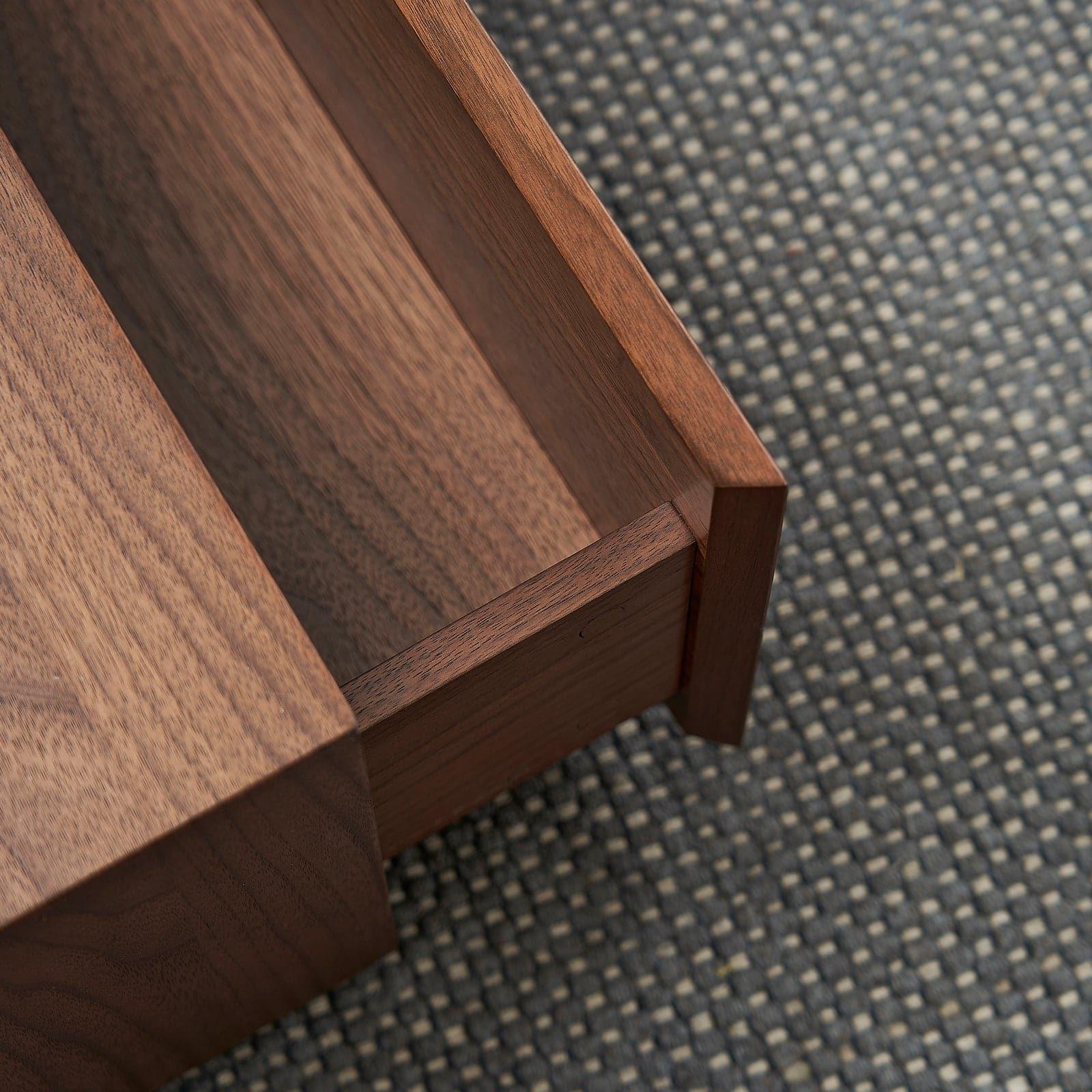 Sugar Cubes Coffee Table / Square - Walnut Veneer - 900*900mm - grado