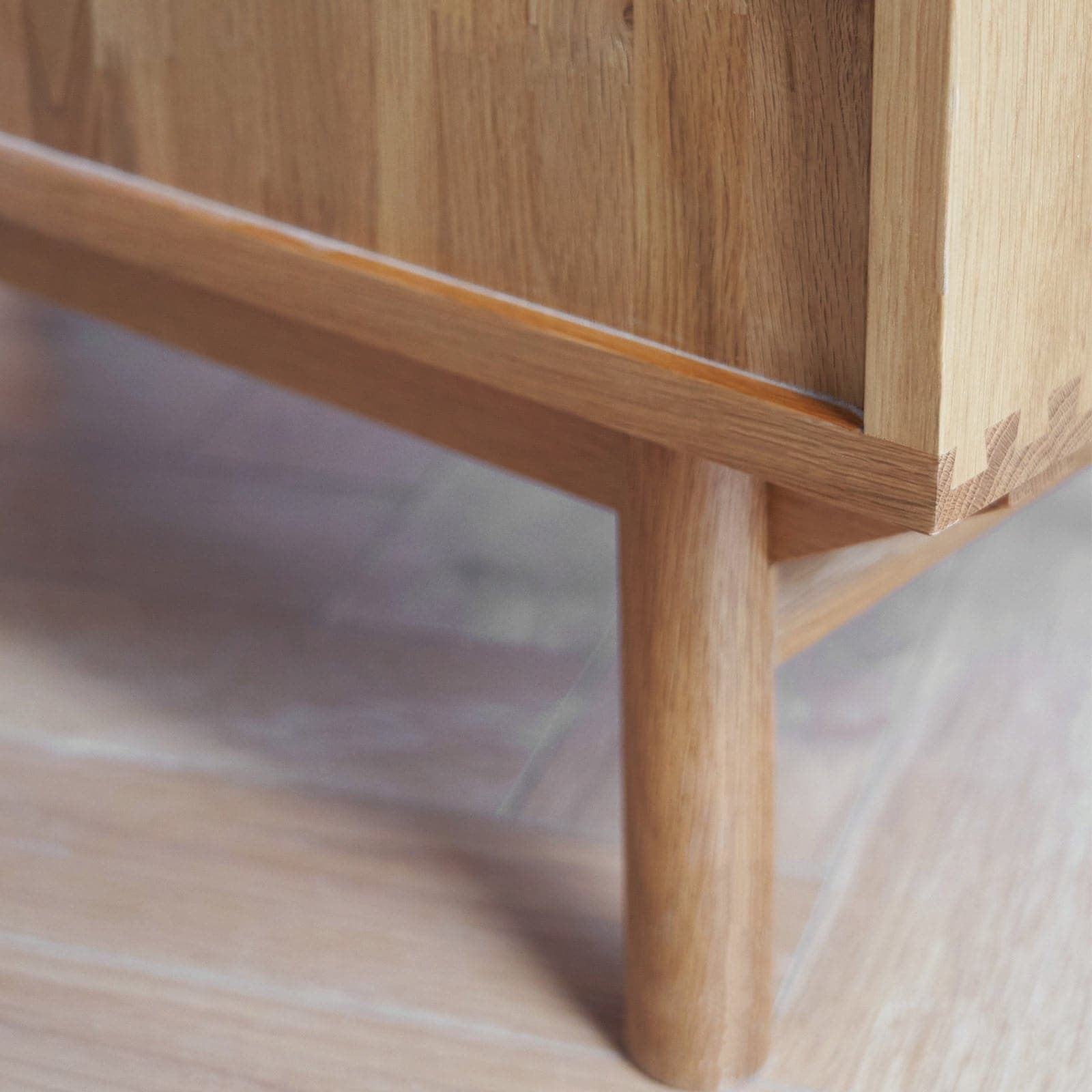 Torii Sideboard / Woven Rattan Doors & Glass Top - grado